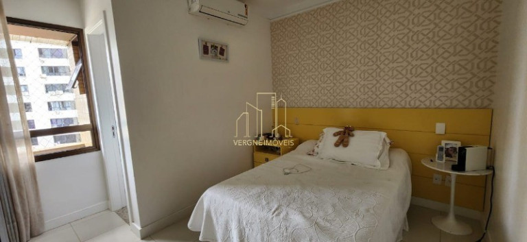 Imagem Imóvel com 4 Quartos à Venda, 181 m² em Pituba - Salvador Imagem Imóvel com 4 Quartos à Venda, 181 m² em Pituba - Salvador