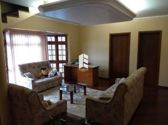 Imagem Casa com 5 Quartos à Venda,  em Pedro Bonini - Cruz Alta