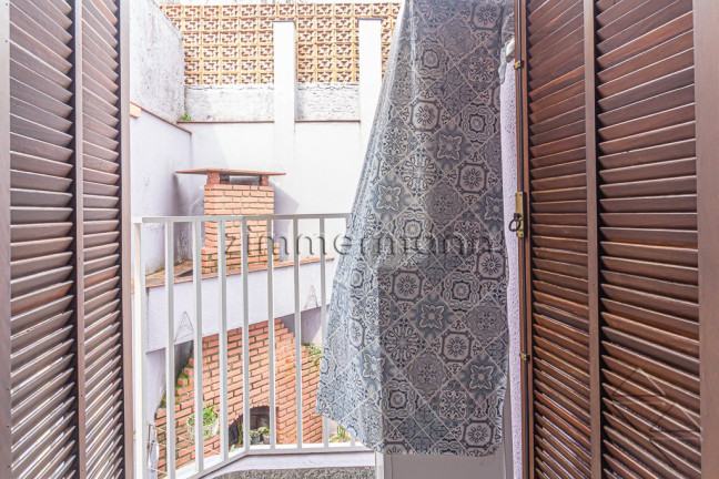 Imagem Casa com 3 Quartos à Venda, 180 m² em Vila Romana - São Paulo