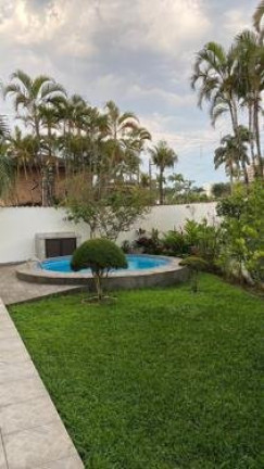 Imagem Casa com 5 Quartos à Venda, 332 m² em Flórida - Praia Grande Imagem Casa com 5 Quartos à Venda, 332 m² em Flórida - Praia Grande