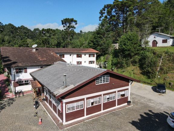 Imagem Imóvel com 44 Quartos à Venda, 1.760 m² em Região De Capivari - Campos Do Jordão Imagem Imóvel com 44 Quartos à Venda, 1.760 m² em Região De Capivari - Campos Do Jordão