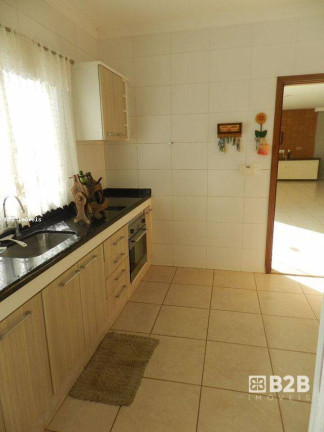 Imagem Casa com 3 Quartos à Venda, 344 m² em Centro - Bauru Imagem Casa com 3 Quartos à Venda, 344 m² em Centro - Bauru