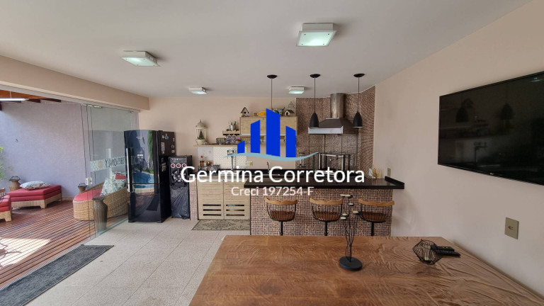 Imagem Casa com 4 Quartos à Venda, 215 m² em Suru - Santana De Parnaíba Imagem Casa com 4 Quartos à Venda, 215 m² em Suru - Santana De Parnaíba
