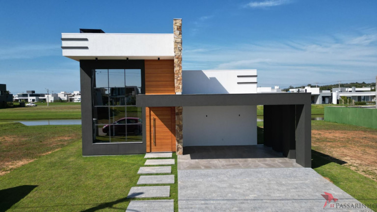 Imagem Casa de Condomínio com 3 Quartos à Venda, 206 m² em Condomínio Reserva Das águas - Torres Imagem Casa de Condomínio com 3 Quartos à Venda, 206 m² em Condomínio Reserva Das águas - Torres