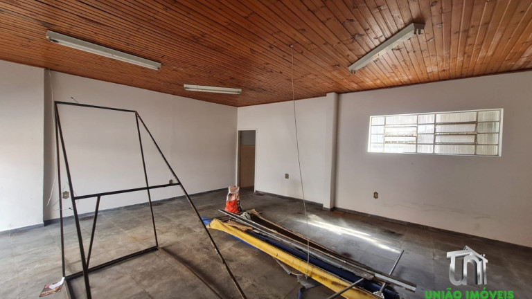 Sala Comercial para Alugar, 50 m² em Aparecida - Bragança Paulista