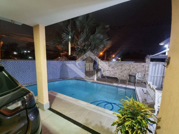 Imagem Casa com 4 Quartos à Venda, 180 m² em Piratininga - Niterói Imagem Casa com 4 Quartos à Venda, 180 m² em Piratininga - Niterói