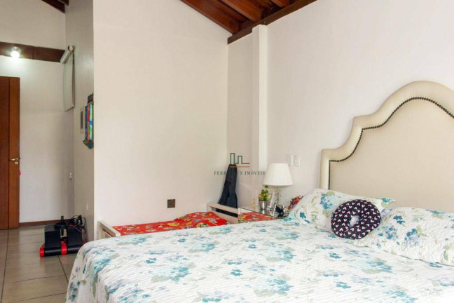 Imagem Casa com 4 Quartos à Venda, 560 m² em Camboinhas - Niterói Imagem Casa com 4 Quartos à Venda, 560 m² em Camboinhas - Niterói