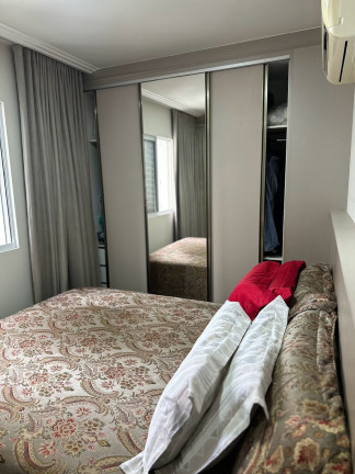 Imagem Apartamento com 2 Quartos à Venda,  em Centro - Criciúma