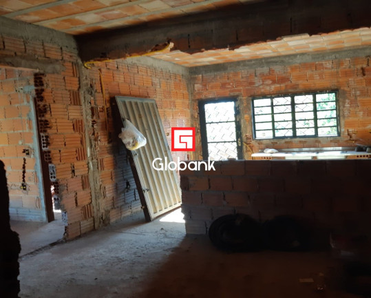 Imagem Casa com 2 Quartos à Venda, 80 m² em Vila Campos - Montes Claros