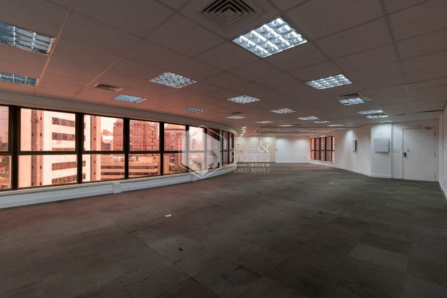 Imagem Sala Comercial à Venda, 186 m² em Chácara Santo Antônio (zona Sul) - São Paulo Imagem Sala Comercial à Venda, 186 m² em Chácara Santo Antônio (zona Sul) - São Paulo