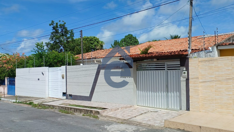 Imagem Casa com 3 Quartos à Venda, 180 m² em Gruta De Lourdes - Maceió Imagem Casa com 3 Quartos à Venda, 180 m² em Gruta De Lourdes - Maceió