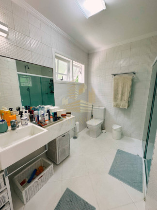 Imagem Casa com 4 Quartos para Temporada, 390 m² em Bertioga