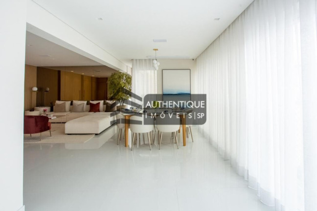 Imagem Apartamento com 3 Quartos à Venda, 182 m² em Moema - São Paulo Imagem Apartamento com 3 Quartos à Venda, 182 m² em Moema - São Paulo