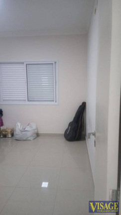 Imagem Sobrado com 3 Quartos à Venda, em Cid. Salvador - Jacareí Imagem Sobrado com 3 Quartos à Venda, em Cid. Salvador - Jacareí