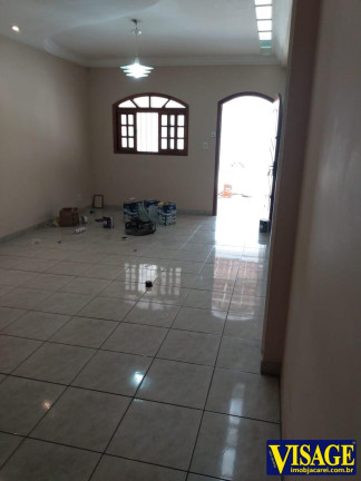 Imagem Casa com 3 Quartos à Venda, em Pq. Itamaraty - Jacareí Imagem Casa com 3 Quartos à Venda, em Pq. Itamaraty - Jacareí