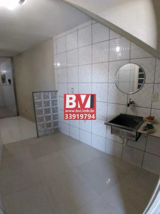 Imagem Casa com 2 Quartos à Venda, 78 m² em Vila Da Penha - Rio De Janeiro Imagem Casa com 2 Quartos à Venda, 78 m² em Vila Da Penha - Rio De Janeiro