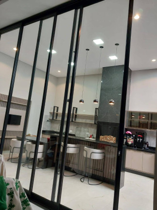 Imagem Casa com 3 Quartos à Venda, 312 m² em Jardim Vale Das Perobas - Arapongas Imagem Casa com 3 Quartos à Venda, 312 m² em Jardim Vale Das Perobas - Arapongas