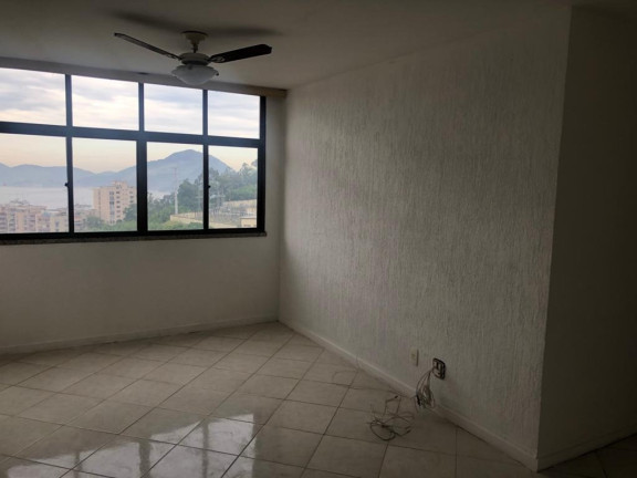 Apartamento com 2 Quartos à Venda, 60 m² em Ingá - Niterói