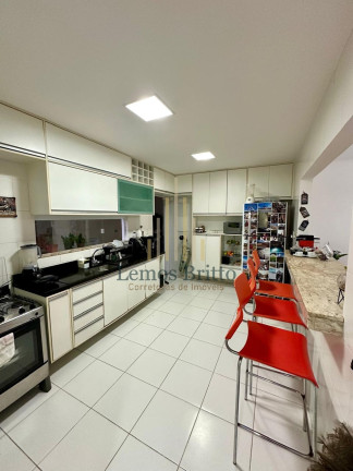 Imagem Casa com 4 Quartos à Venda, 148 m² em Miragem - Lauro De Freitas Imagem Casa com 4 Quartos à Venda, 148 m² em Miragem - Lauro De Freitas