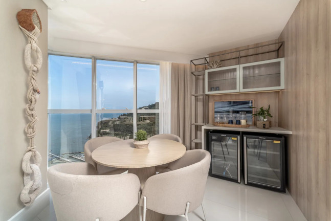 Imagem Apartamento com 4 Quartos à Venda, 233 m² em Centro - Balneário Camboriú Imagem Apartamento com 4 Quartos à Venda, 233 m² em Centro - Balneário Camboriú