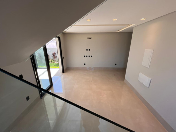 Imagem Casa com 4 Quartos à Venda, 300 m² em Condomínio Belvedere Ii - Cuiabá