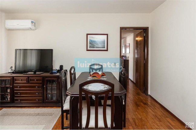 Imagem Apartamento com 2 Quartos à Venda, 82 m² em Menino Deus - Porto Alegre