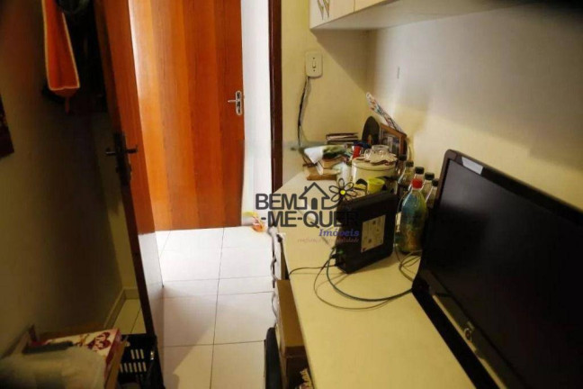 Imagem Sobrado com 3 Quartos à Venda, 211 m² em Vila Fiat Lux - São Paulo Imagem Sobrado com 3 Quartos à Venda, 211 m² em Vila Fiat Lux - São Paulo