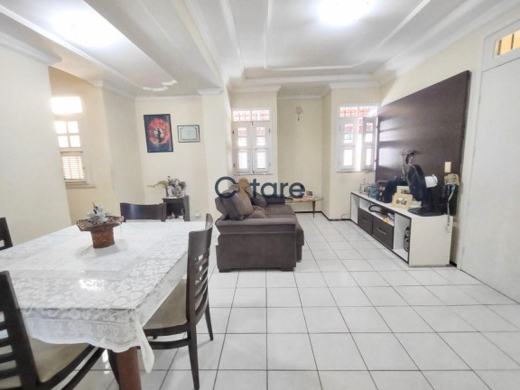 Imagem Casa com 4 Quartos à Venda, 180 m² em Cambeba - Fortaleza Imagem Casa com 4 Quartos à Venda, 180 m² em Cambeba - Fortaleza