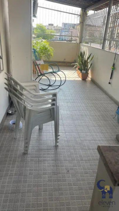 Imagem Casa com 3 Quartos à Venda, 220 m² em Acupe - Salvador Imagem Casa com 3 Quartos à Venda, 220 m² em Acupe - Salvador