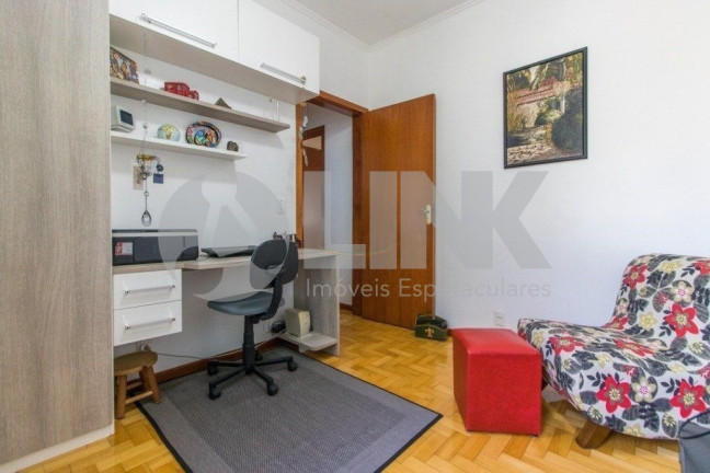 Imagem Apartamento com 2 Quartos à Venda, 67 m² em São João - Porto Alegre Imagem Apartamento com 2 Quartos à Venda, 67 m² em São João - Porto Alegre