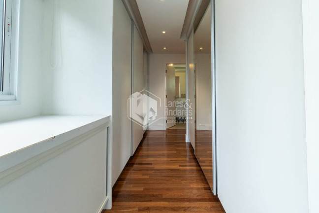 Imagem Apartamento com 1 Quarto à Venda, 134 m² em Itaim Bibi - São Paulo Imagem Apartamento com 1 Quarto à Venda, 134 m² em Itaim Bibi - São Paulo