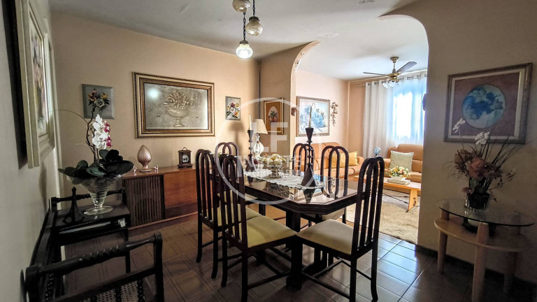 Imagem Casa com 3 Quartos à Venda, 210 m² em Jardim Europa - Goiânia Imagem Casa com 3 Quartos à Venda, 210 m² em Jardim Europa - Goiânia