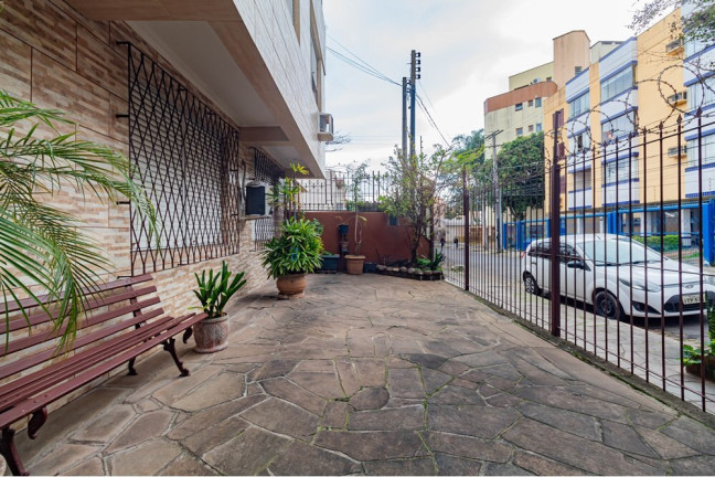 Imagem Apartamento com 1 Quarto à Venda, 50 m² em Jardim Botânico - Porto Alegre