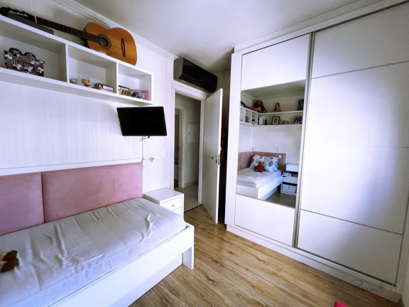 Imagem Apartamento com 3 Quartos à Venda, 109 m² em Centro - Florianópolis Imagem Apartamento com 3 Quartos à Venda, 109 m² em Centro - Florianópolis