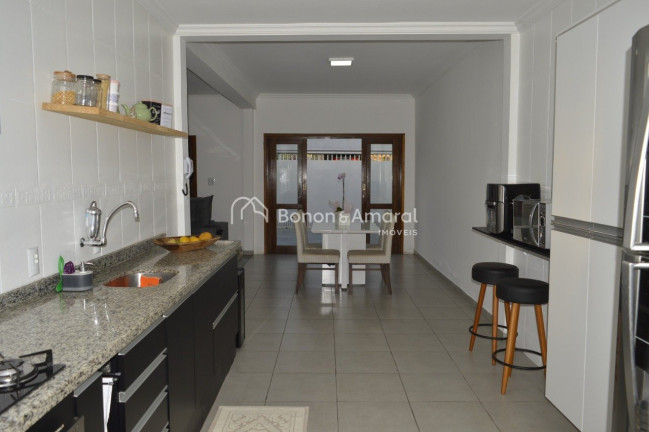 Imagem Casa com 3 Quartos à Venda, 287 m² em Vila Joaquim Inácio - Campinas Imagem Casa com 3 Quartos à Venda, 287 m² em Vila Joaquim Inácio - Campinas