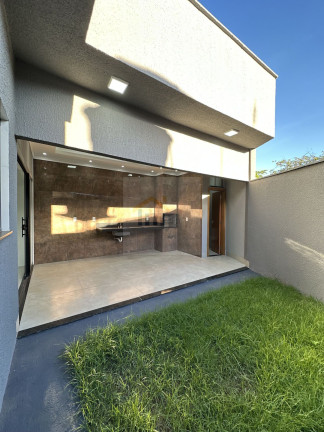 Imagem Casa com 3 Quartos à Venda, 128 m² em Jardim Mont Serrat - Aparecida De Goiânia Imagem Casa com 3 Quartos à Venda, 128 m² em Jardim Mont Serrat - Aparecida De Goiânia