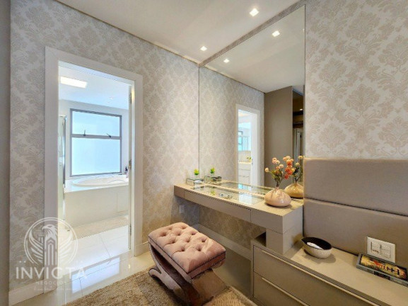 Imagem Apartamento com 3 Quartos à Venda, 157 m² em Centro - Balneário Camboriú Imagem Apartamento com 3 Quartos à Venda, 157 m² em Centro - Balneário Camboriú