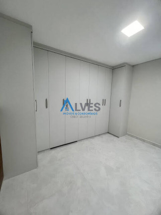 Imagem Sobrado com 3 Quartos à Venda, 210 m² em Parque Das Nações - Santo André