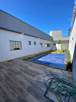 Imagem Casa com 3 Quartos à Venda, 183 m² em Setor Três Marias - Goiânia Imagem Casa com 3 Quartos à Venda, 183 m² em Setor Três Marias - Goiânia