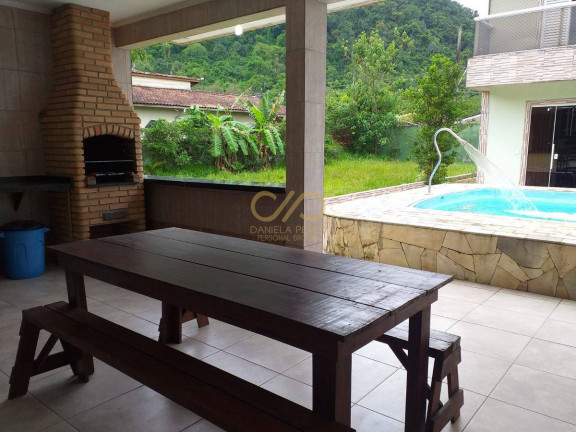 Imagem Casa com 4 Quartos à Venda, 360 m² em Canto Do Forte - Praia Grande Imagem Casa com 4 Quartos à Venda, 360 m² em Canto Do Forte - Praia Grande