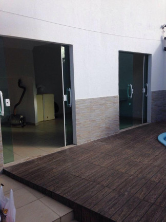 Imagem Casa com 5 Quartos à Venda, 380 m² em Itapuã - Salvador Imagem Casa com 5 Quartos à Venda, 380 m² em Itapuã - Salvador