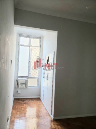 Imagem Apartamento com 2 Quartos à Venda, 80 m² em Icaraí - Niterói Imagem Apartamento com 2 Quartos à Venda, 80 m² em Icaraí - Niterói