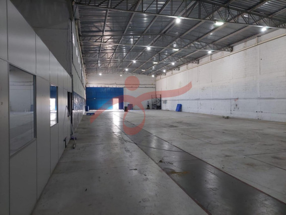 Imóvel Comercial para Alugar, 825 m² em Loteamento Quinta Das Frutas - Taubaté