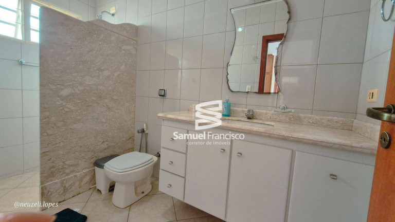 Imagem Casa com 5 Quartos à Venda, 380 m² em Colinas Do Piracicaba (ártemis) - Piracicaba Imagem Casa com 5 Quartos à Venda, 380 m² em Colinas Do Piracicaba (ártemis) - Piracicaba
