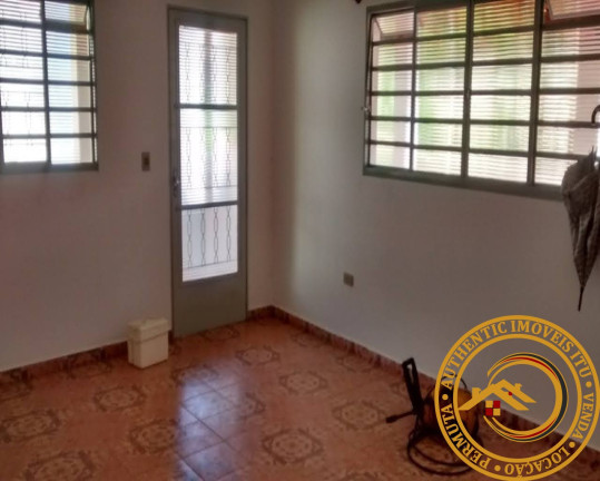 Imagem Imóvel com 2 Quartos à Venda, 1.700 m² em Chácara Flórida - Itu Imagem Imóvel com 2 Quartos à Venda, 1.700 m² em Chácara Flórida - Itu