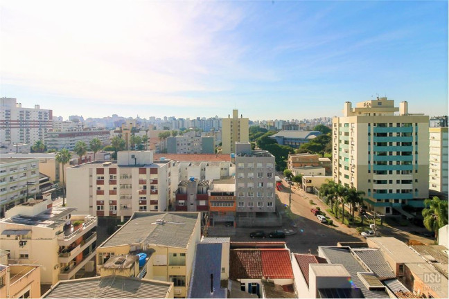 Imagem Imóvel com 3 Quartos à Venda,  em Menino Deus - Porto Alegre