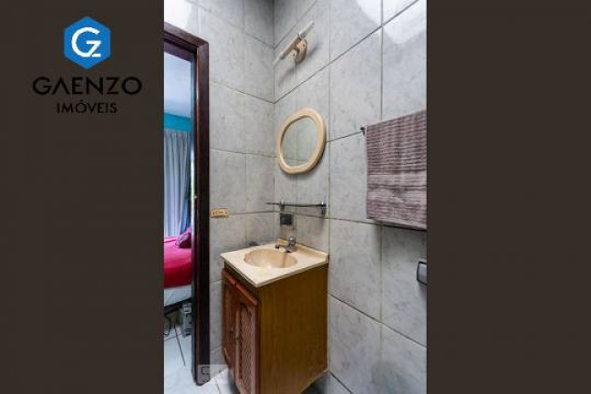 Imagem Sobrado com 4 Quartos à Venda, 197 m² em Quitauna - Osasco