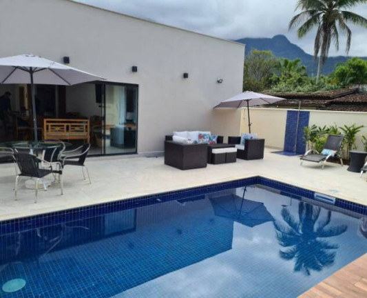 Imagem Casa com 6 Quartos à Venda, 500 m² em Frade (cunhambebe) - Angra Dos Reis