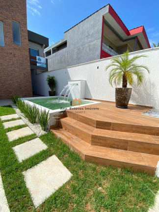 Imagem Casa com 3 Quartos à Venda,  em Jd. Regina - Itanhaém