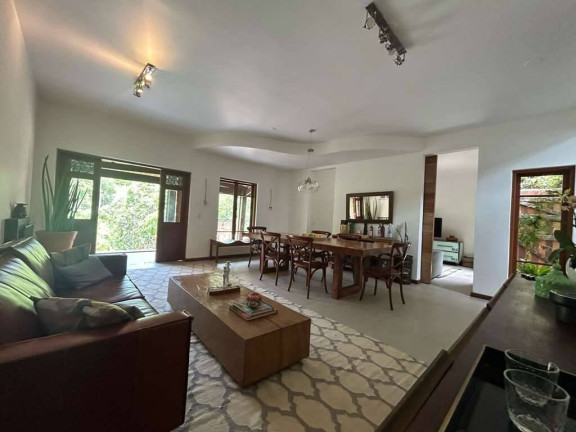 Imagem Casa de Condomínio com 3 Quartos à Venda, em Chácara Dos Lagos - Carapicuíba Imagem Casa de Condomínio com 3 Quartos à Venda, em Chácara Dos Lagos - Carapicuíba